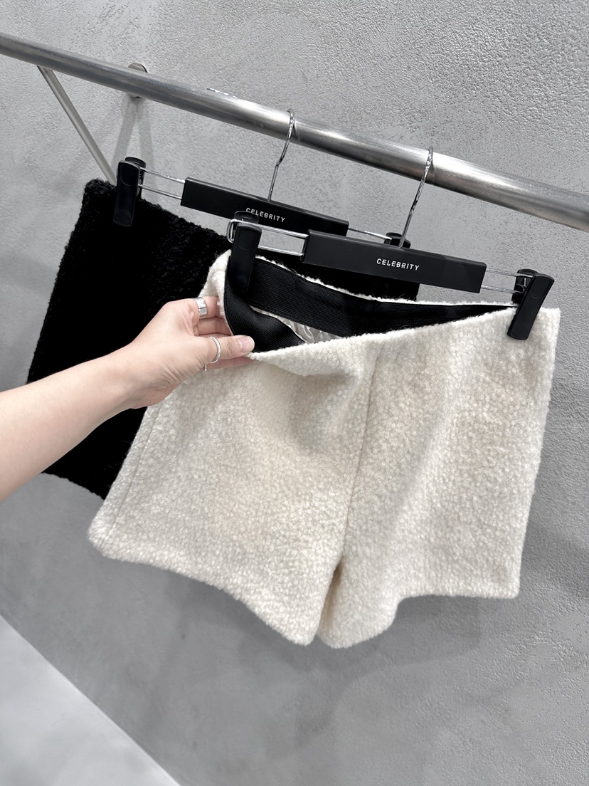 CELEBRITY-A東大門㊣實拍女士新品職業25秋冬真品短褲毛圈CELEBRITY-A短褲