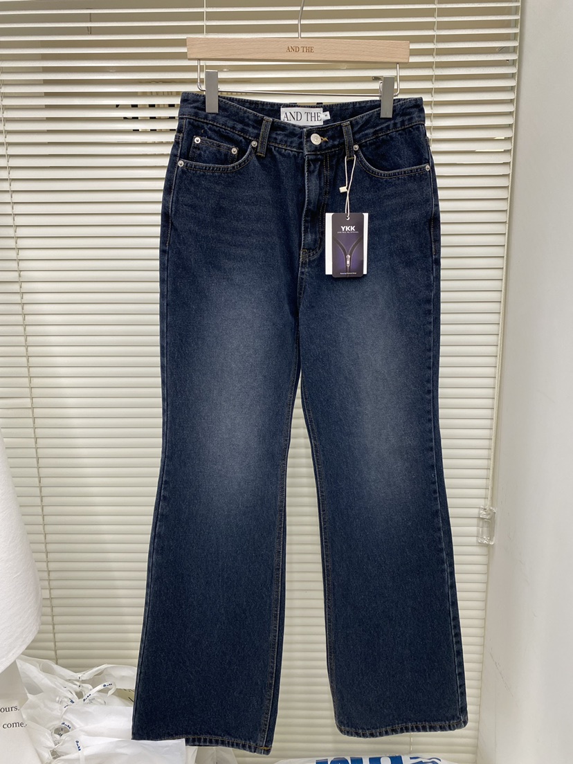 AND THE東大門㊣直郵女裝新品休閑推薦人氣職業牛仔褲喇叭AND THE牛仔褲圖色2