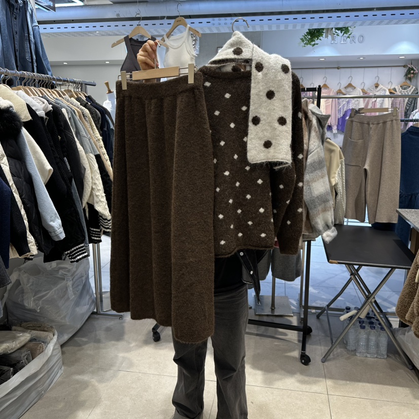 DREAM GIRIS東大門㊣代購女士新款熱賣休閑真品套裝套裝圍巾DREAM GIRIS/HOT PLACE_ISSUE套裝