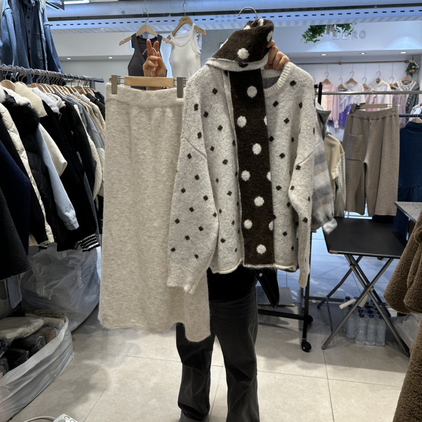 DREAM GIRIS東大門㊣代購女士新款熱賣休閑真品套裝套裝圍巾DREAM GIRIS/HOT PLACE_ISSUE套裝圖色1