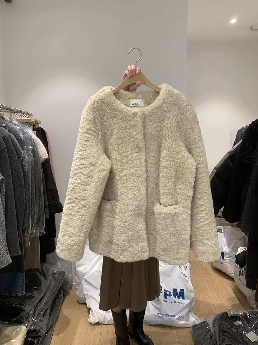 OUR-A東大門㊣代購女裝新品熱賣真品職業人氣短款大衣羊毛OUR/NOVAE短款大衣圖色2