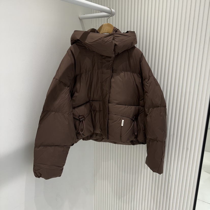 COCO HOLIC韓國代購㊣女裝新品推薦熱賣人氣休閑短款棉服兜帽COCO HOLIC短款棉服圖色3