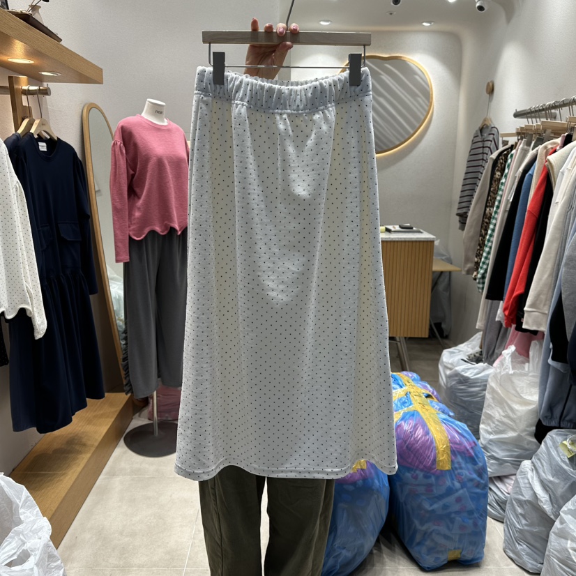 NEAR東大門㊣直郵女裝新品熱賣推薦真品職業長裙天鵝絨圓點裙NEAR長裙