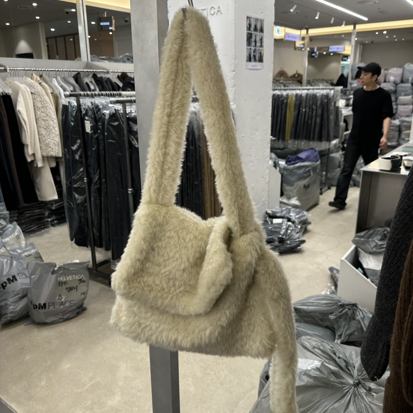 HELVETICA東大門㊣實拍女裝新款人氣熱賣推薦時尚單肩斜跨包HELVETICA單肩/斜跨包圖色1