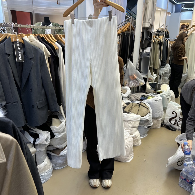 SANS韓國直郵㊣女士新款真品人氣熱賣休閑休閑褲天鵝絨褶皺SANS休閑褲