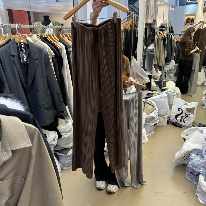 SANS韓國直郵㊣女士新款真品人氣熱賣休閑休閑褲天鵝絨褶皺SANS休閑褲圖色3