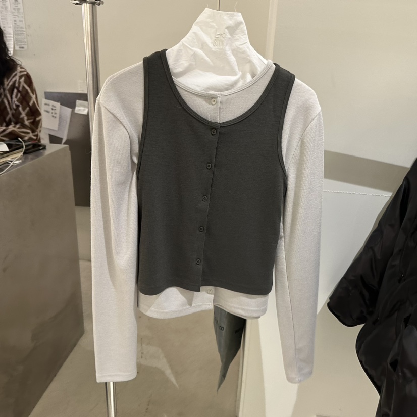 LOVE YOU SO MUCH/MORE THAN YESTERDAY東大門㊣代購女士新款休閑套裝兩件套套裝LYSM/MORE THAN YESTERDAY套裝圖色2