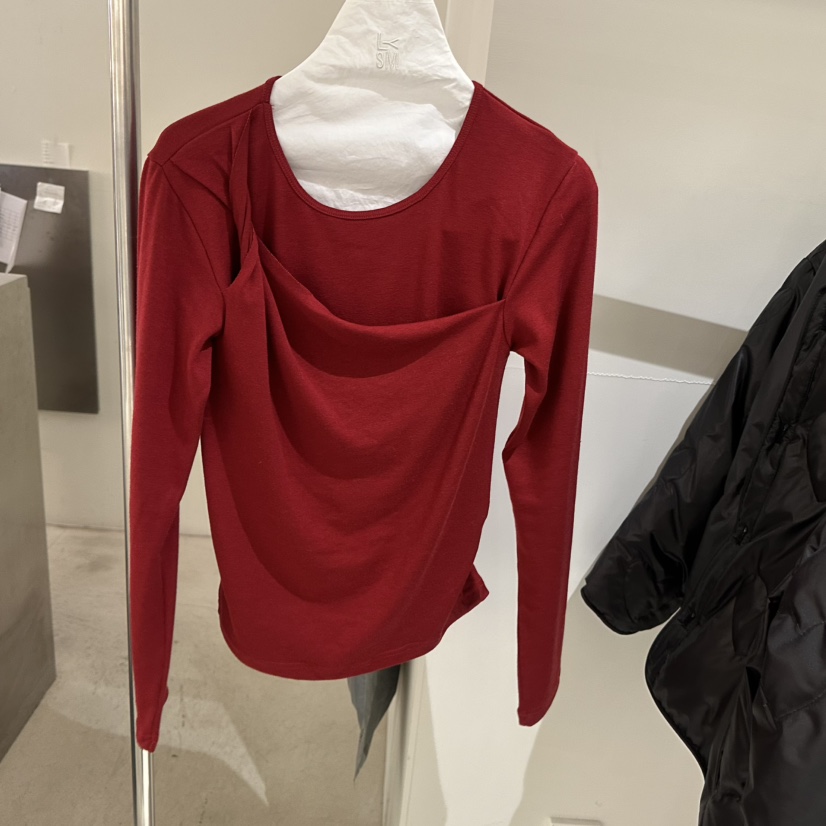 LOVE YOU SO MUCH/MORE THAN YESTERDAY東大門㊣直郵女士新品25秋冬長袖T恤假兩件LYSM/MORE THAN YESTERDAY長袖T恤圖色2