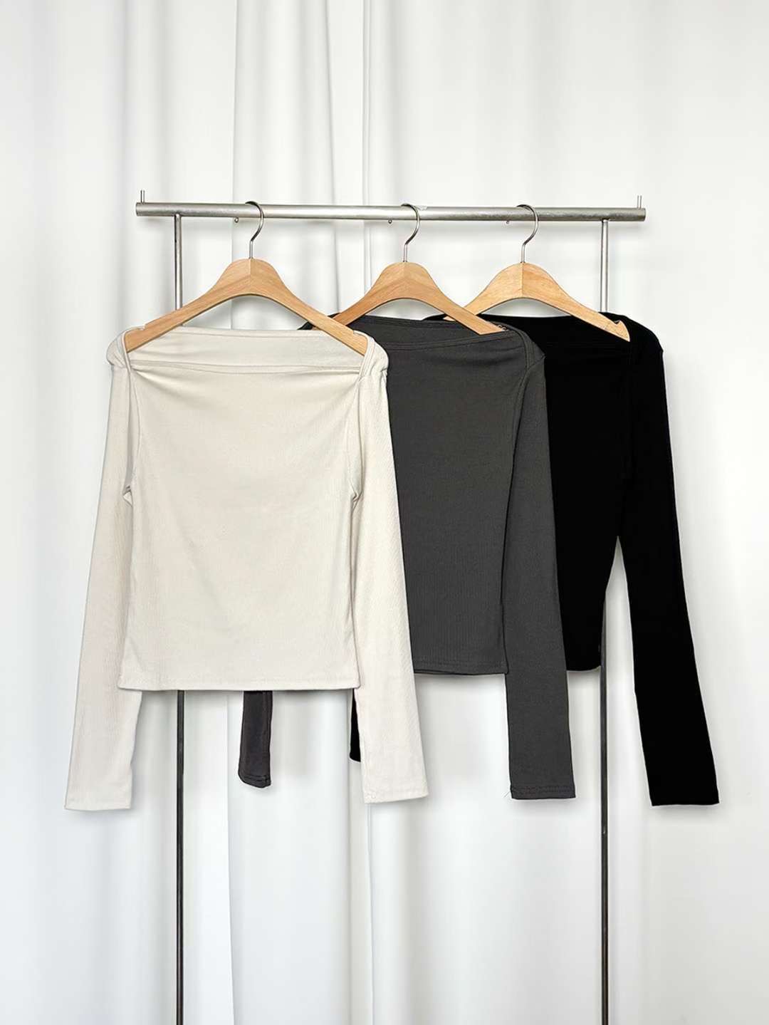 PASTELDEER韓國代購㊣女裝新款職業真品25秋冬推薦長袖T恤短款PASTELDEER長袖T恤圖色2左二色