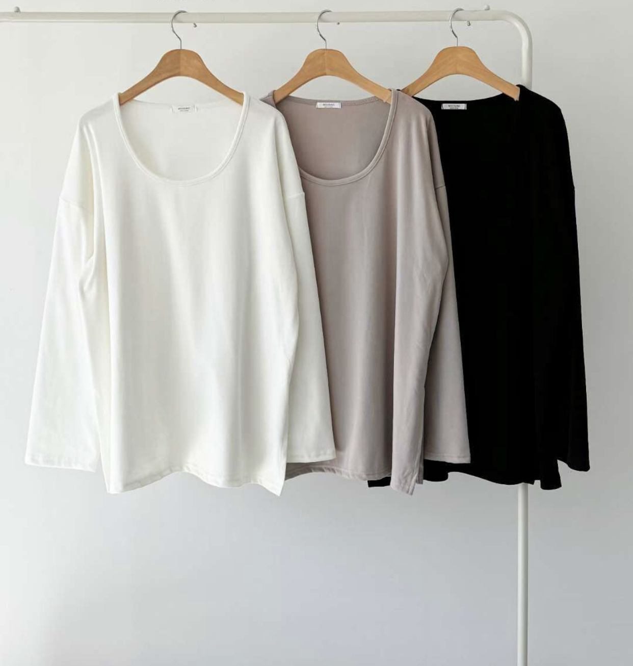 WOO SUNG東大門㊣實拍女裝新款熱賣時尚人氣真品休閑長袖T恤WOO SUNG長袖T恤圖色2左二色