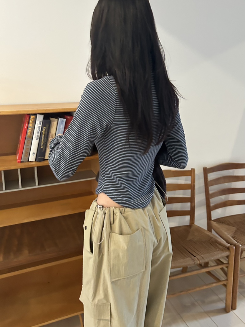 ME MO韓國直郵㊣女裝新品推薦時尚人氣職業25秋冬休閑長袖T恤ME MO長袖T恤