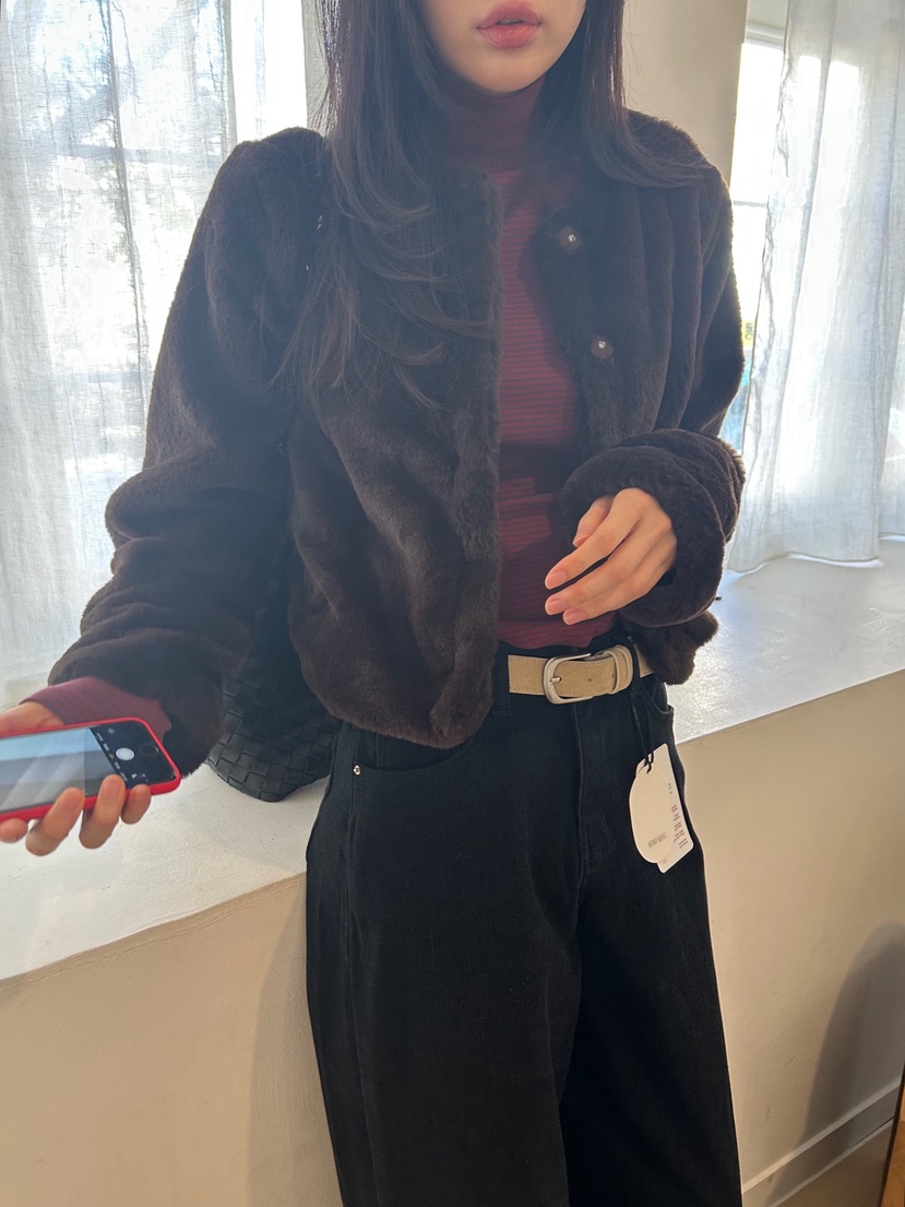 ME MO東大門㊣實拍女士新款休閑推薦時尚熱賣短款大衣皮草ME MO短款大衣