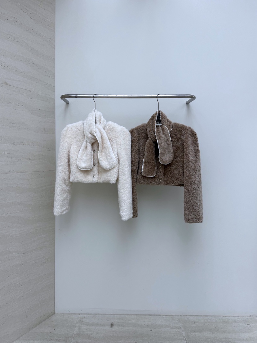 AB韓國直郵㊣女裝新品職業25秋冬時尚熱賣推薦夾克含圍巾毛皮AB夾克