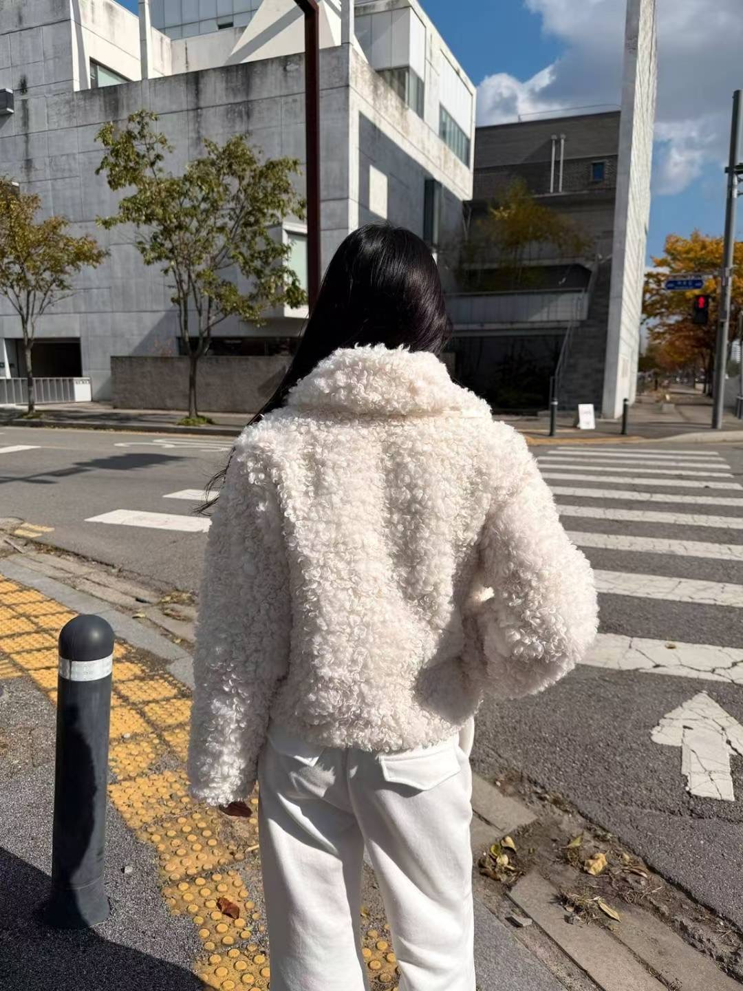 CIRCLE-써클-T韓國代購㊣女裝新品人氣推薦25秋冬短款大衣拉鏈CIRCLE短款大衣