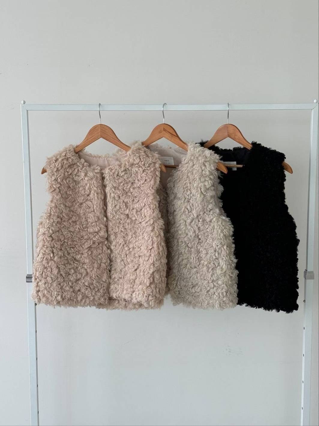 CIRCLE-써클-T東大門㊣實拍女裝新款25秋冬人氣真品熱賣馬甲CIRCLE馬甲圖色2左二色