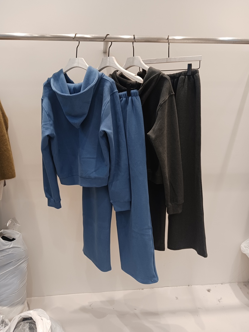 NEOUL東大門㊣直郵女士新品熱賣真品推薦職業人氣套裝拉鏈連帽NEOUL/ahin雙領標簽套裝