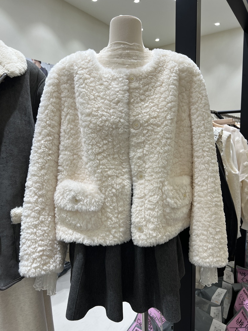 MARIE MARIE東大門㊣代購女士新款人氣短款大衣可愛的羊毛MARIE MARIE短款大衣圖色3