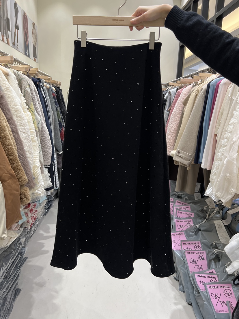MARIE MARIE東大門㊣直郵女裝新品職業熱賣休閑人氣25秋冬長裙MARIE MARIE長裙圖色2黑色