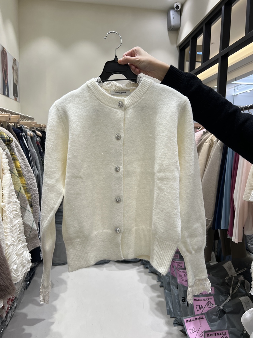 MARIE MARIE東大門㊣直郵女士新品人氣時尚針織衫蕾絲紐扣MARIE MARIE針織衫圖色2