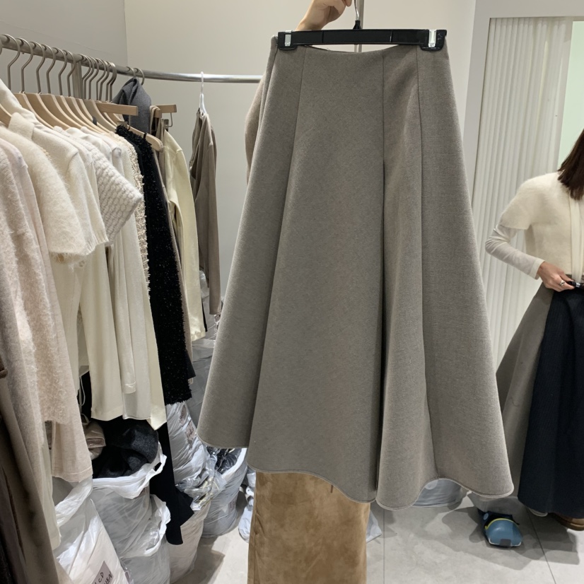 GLOW AND NYMPH韓國代購㊣女士新款熱賣人氣半身裙中短裙GLOW AND NYMPH半身裙/中短裙