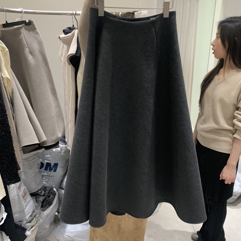 GLOW AND NYMPH韓國代購㊣女士新款熱賣人氣半身裙中短裙GLOW AND NYMPH半身裙/中短裙