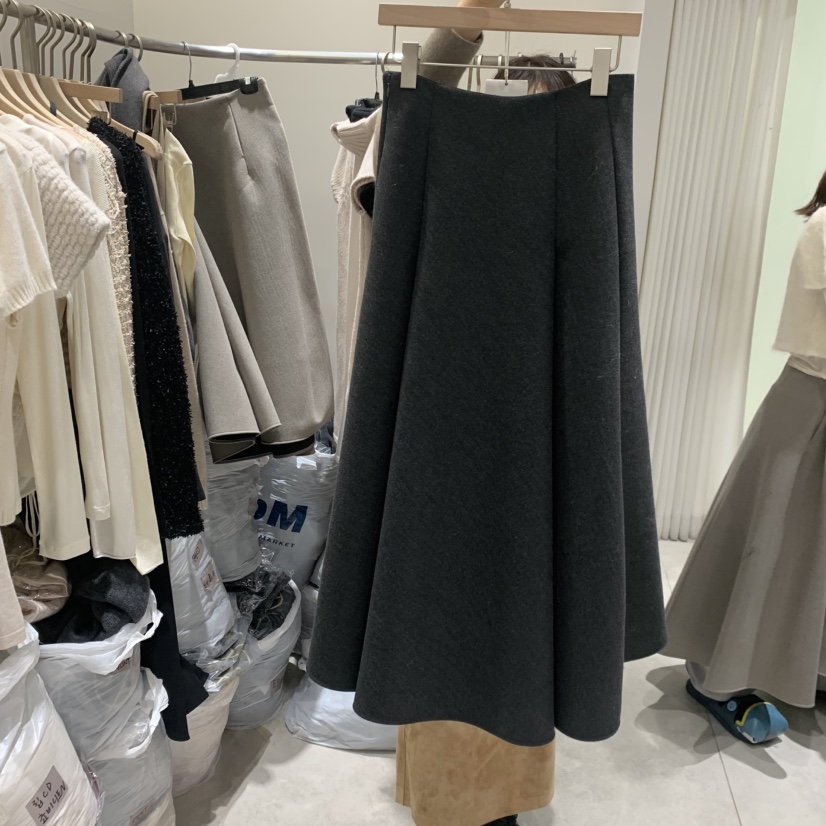 GLOW AND NYMPH韓國代購㊣女士新款熱賣人氣半身裙中短裙GLOW AND NYMPH半身裙/中短裙圖色2