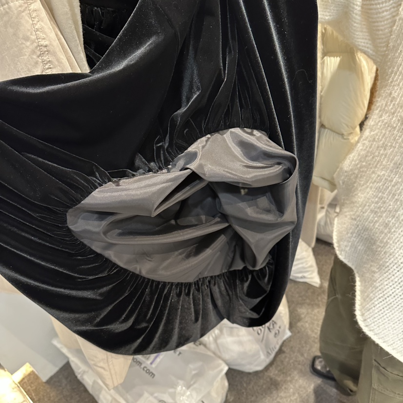 ALTER東大門㊣直郵女裝新款25秋冬時尚人氣職業休閑推薦長裙Alter長裙