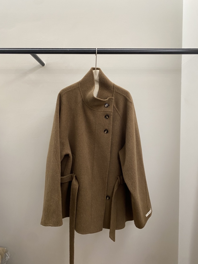 JADEMARKET東大門㊣直郵女士新品熱賣時尚人氣短款大衣含腰帶JADE MARKET短款大衣圖色1