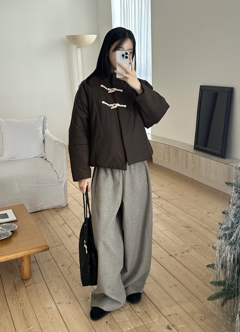 LE VASE東大門㊣代購女裝新品推薦真品熱賣休閑職業短款棉服LE VASE短款棉服