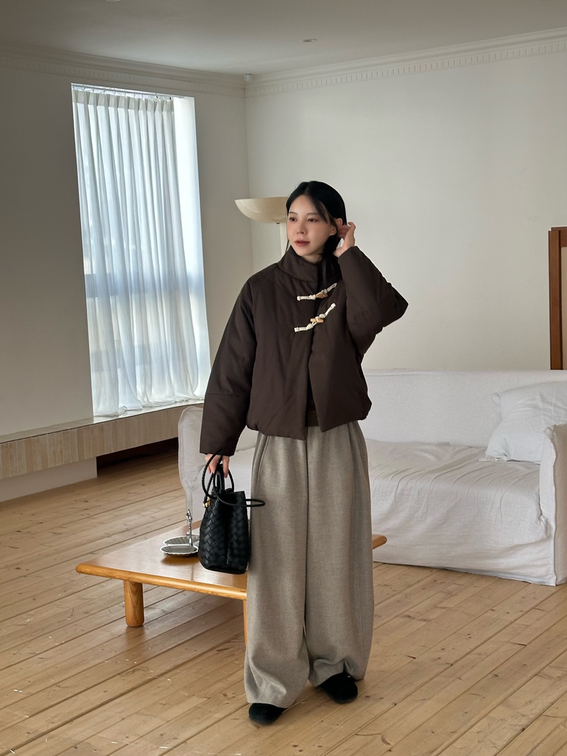 LE VASE東大門㊣代購女裝新品推薦真品熱賣休閑職業短款棉服LE VASE短款棉服