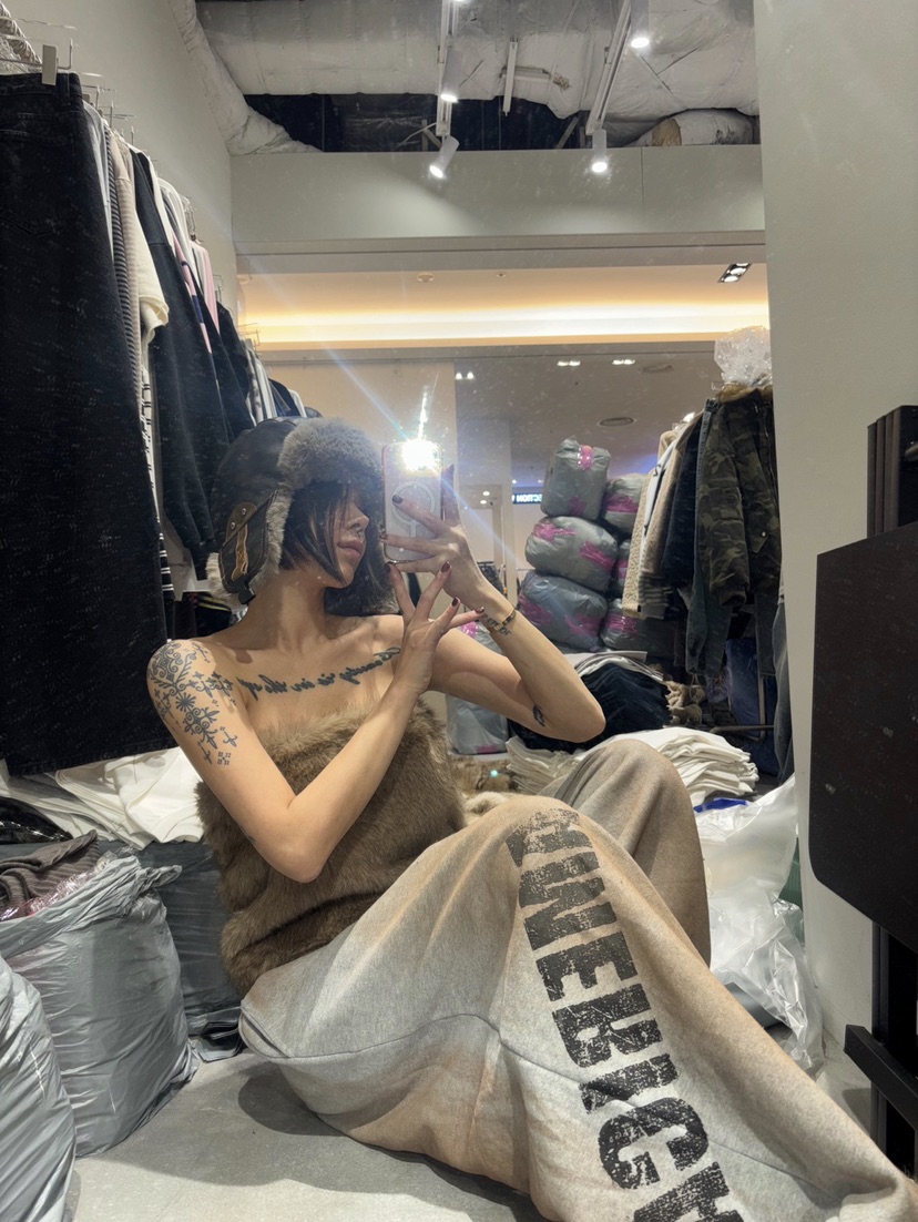 OKIE東大門㊣代購女裝新品真品人氣職業25秋冬時尚休閑短裙OKIE短裙