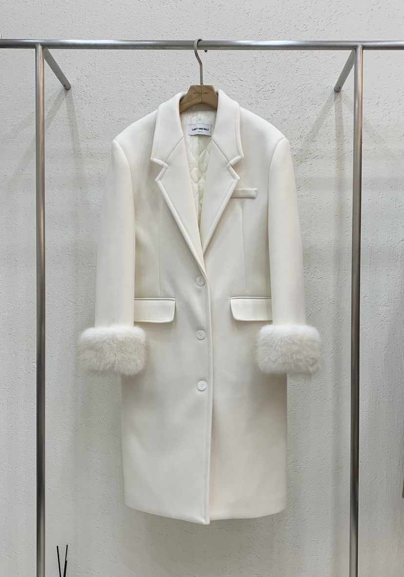 LIGHT AND SALT東大門㊣直郵女士新款休閑中長款大衣超長夾棉LIGHT AND SALT中長款大衣圖色1