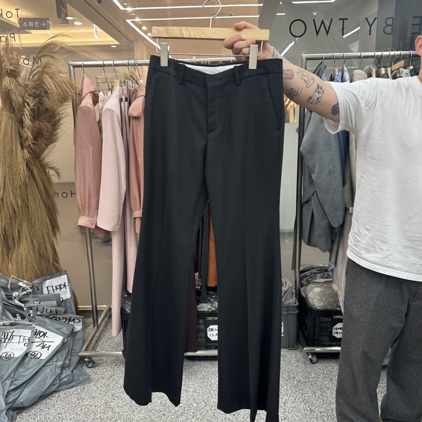 ONEBYTWO韓國代購㊣女士新款25秋冬人氣時尚真品休閑褲喇叭ONE BY TWO休閑褲圖色3黑色