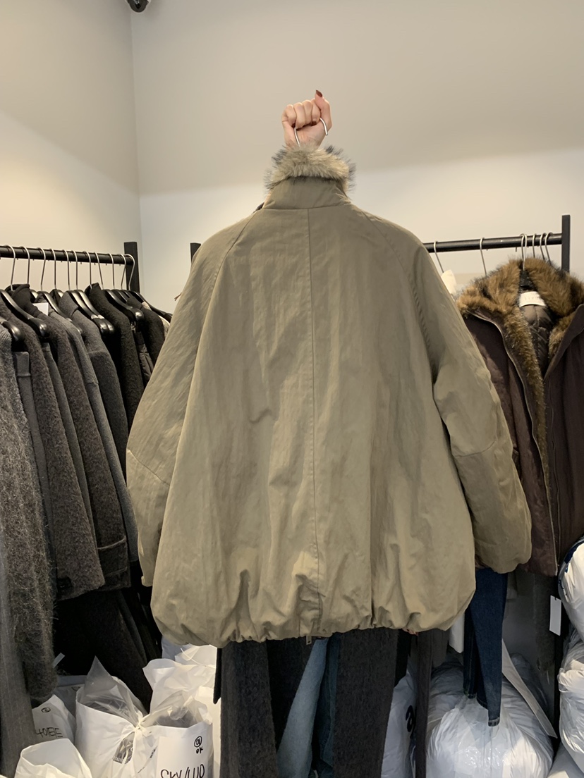 FORTH東大門㊣直郵女裝新款25秋冬人氣推薦職業短款羽絨服貂皮FORTH短款羽絨服