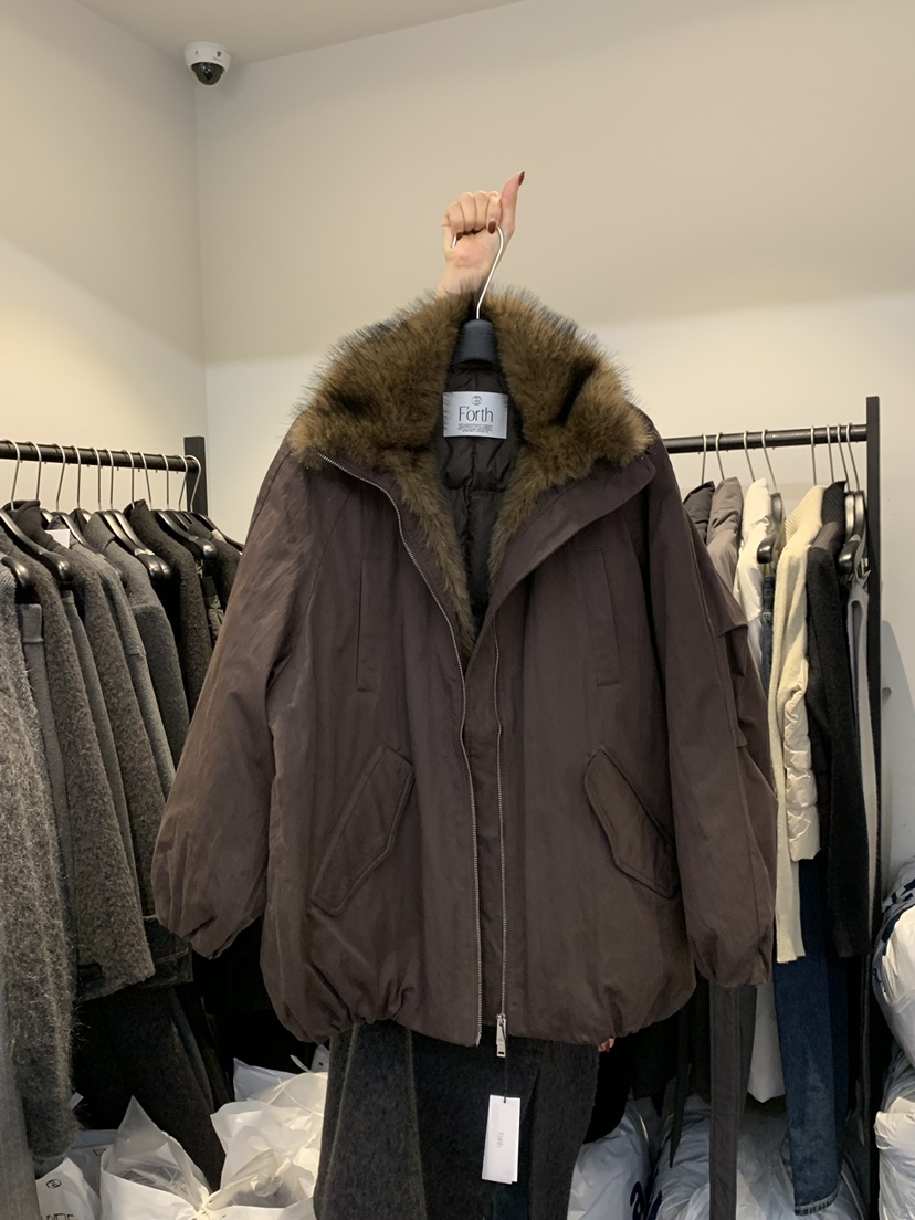 FORTH東大門㊣直郵女裝新款25秋冬人氣推薦職業短款羽絨服貂皮FORTH短款羽絨服圖色2