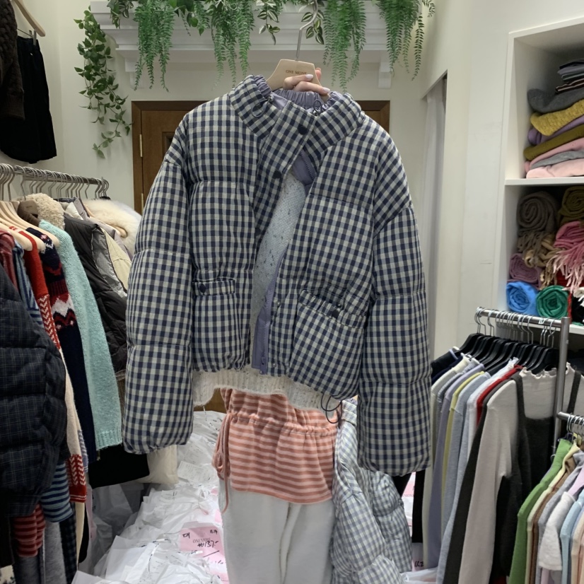 ONE MONE東大門㊣代購女士新品熱賣推薦人氣短款羽絨服填充絨ONE MONE短款羽絨服圖色2