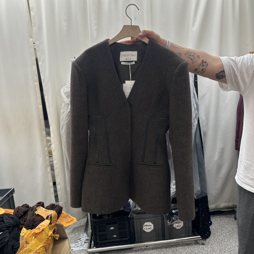 ONEBYTWO東大門㊣實拍女士新款時尚推薦休閑熱賣職業25秋冬夾克ONE BY TWO夾克圖色3棕色