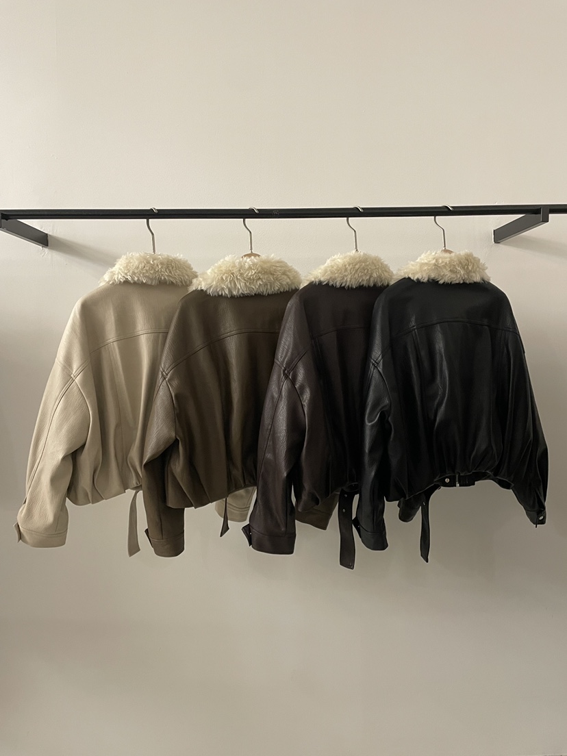 2DA/DARIMI-P東大門㊣實拍女裝新品推薦人氣真品25秋冬皮衣2DA/DARIMI-P皮衣