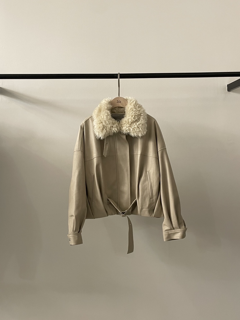 2DA/DARIMI-P東大門㊣實拍女裝新品推薦人氣真品25秋冬皮衣2DA/DARIMI-P皮衣圖色2