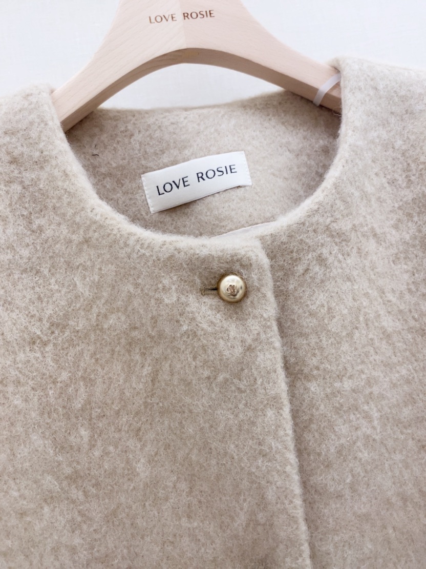 LOVE ROSIE韓國代購㊣女裝新品真品職業推薦時尚夾克羊毛圓領LOVE ROSIE夾克