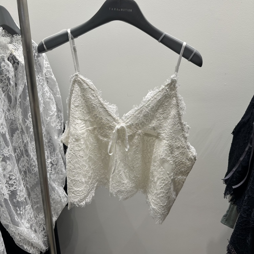 TARABY MOTION韓國代購㊣女裝新品熱賣吊帶背心不含內搭蕾絲TARABY MOTION吊帶/背心圖色1