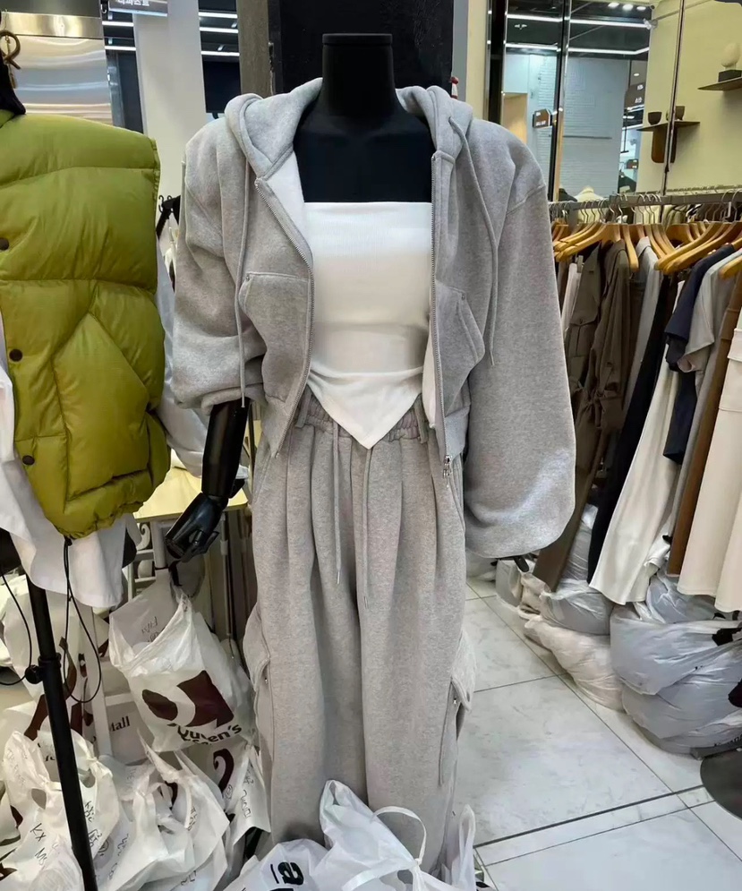 THE FIRST-Q東大門㊣實拍女裝新款真品人氣套裝連帽衫套裝THE FIRST套裝圖色1