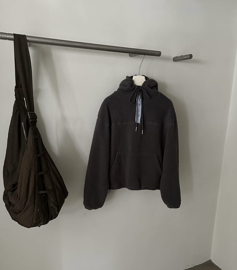 SYMBOL韓國代購㊣女士新款真品時尚25秋冬推薦人氣衛衣羊毛SYMBOL衛衣圖色1