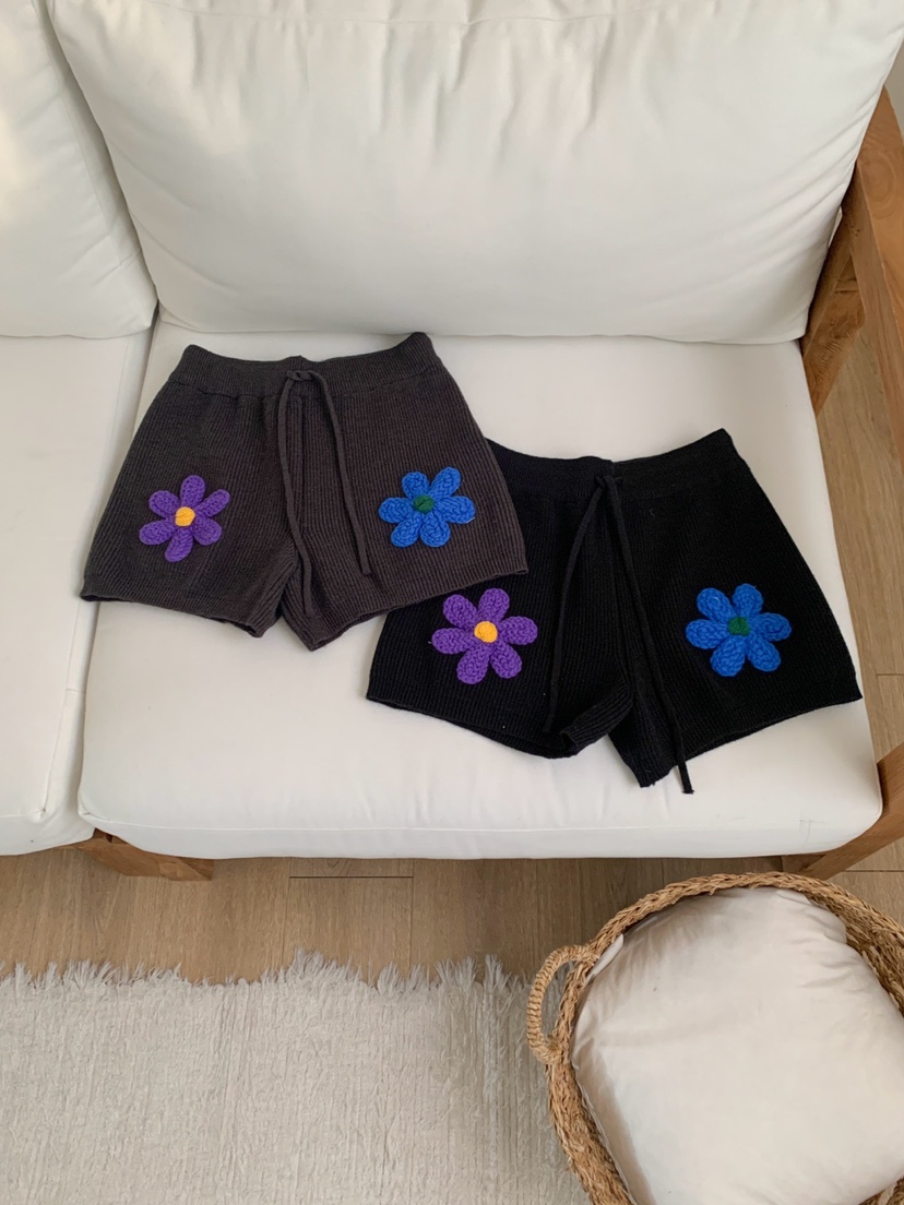 TOLL韓國直郵㊣女士新品熱賣休閑真品人氣25秋冬職業短褲花朵TOLL短褲