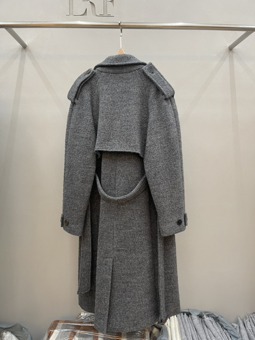 PLUS HONG-P東大門㊣實拍女裝新款25秋冬中長款大衣含腰帶LORA FAMILY/PLUS HONG中長款大衣