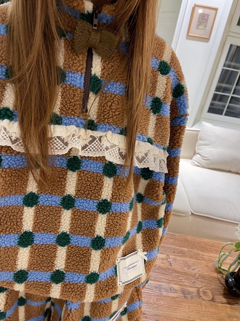 BOUTIQUE-L東大門㊣直郵女裝新品25秋冬時尚人氣職業休閑衛衣BOUTIQUE-L衛衣