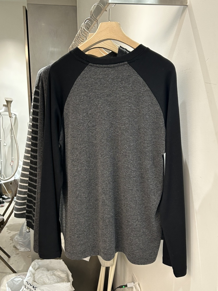 PEPPER-L韓國直郵㊣女裝新品時尚推薦熱賣長袖T恤加絨圍巾鵝PEPPER長袖T恤