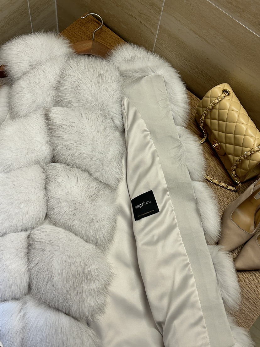 LAVIEU東大門㊣實拍女裝新款休閑真品推薦時尚職業熱賣馬甲絨LAVIEU馬甲