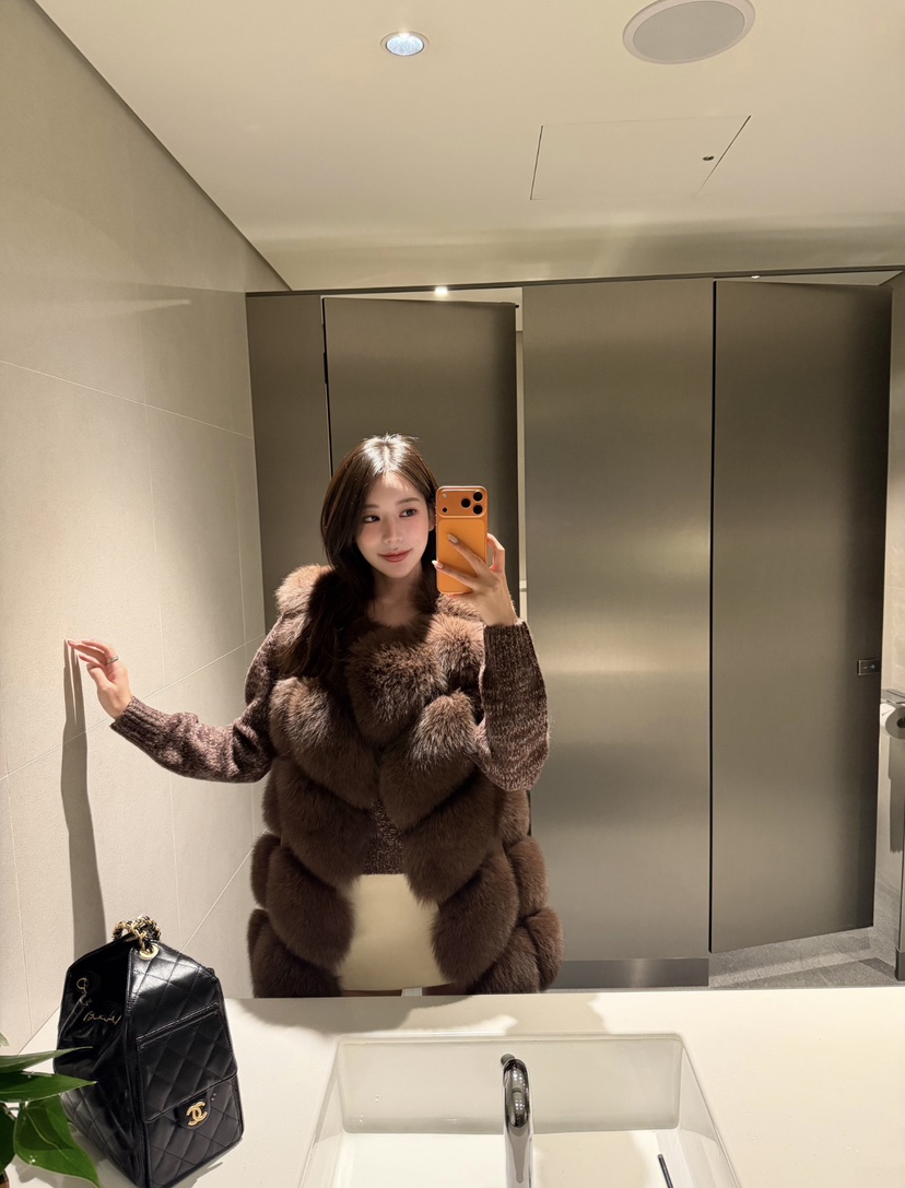 LAVIEU東大門㊣實拍女裝新款休閑真品推薦時尚職業熱賣馬甲絨LAVIEU馬甲