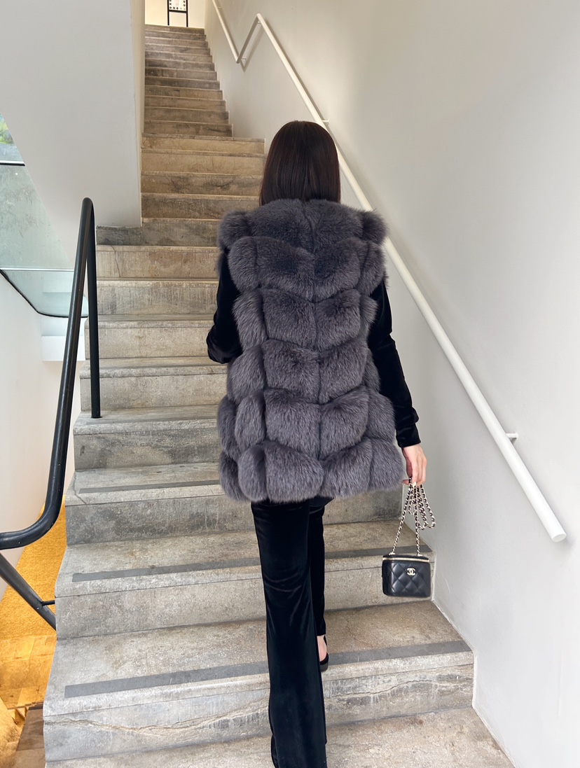 LAVIEU東大門㊣實拍女裝新款休閑真品推薦時尚職業熱賣馬甲絨LAVIEU馬甲